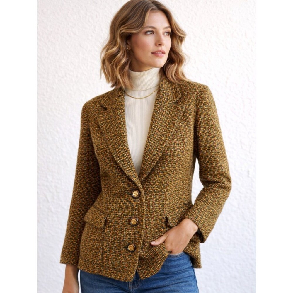 Vintage Dorothee Bis Tweed Blazer Textured Wool Blend Pockets Statement Buttons